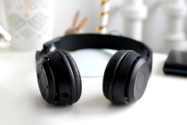 Read more about the article Bangkitkan Jiwa Muda Konsumen Anda dengan Headphone Customized!
