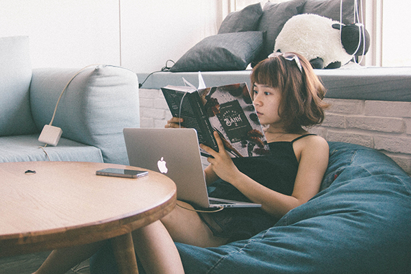 Read more about the article Barang yang Wajib Dimiliki Saat Work From Home