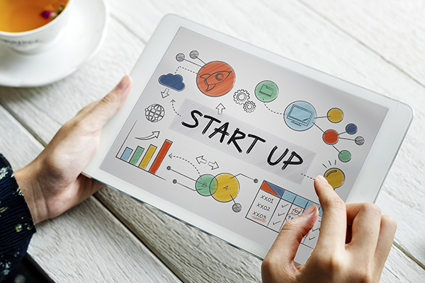 Read more about the article Rekomendasi Souvenir Perusahaan Startup Keren dan Ciamik