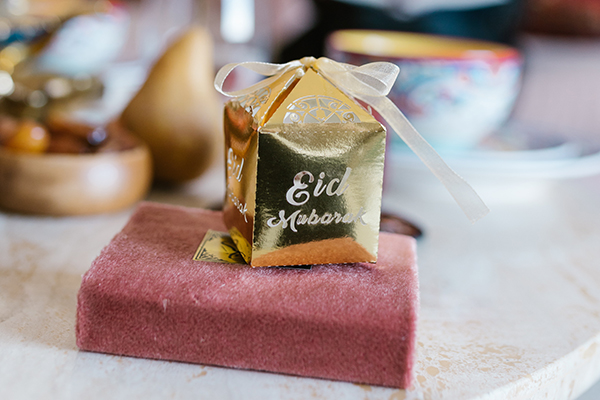 Read more about the article Souvenir Perusahaan Lebaran: Sarana Promosi Efektif dan Menguntungkan