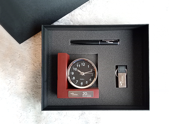 Read more about the article Ide Gift Box Istimewa untuk Karyawan atau Klien Anda