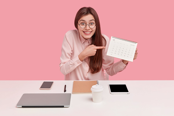 Read more about the article Tips Mendesain Kalender Custom yang Unik dan Kreatif