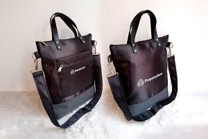 souvenir Seminar eksklusif