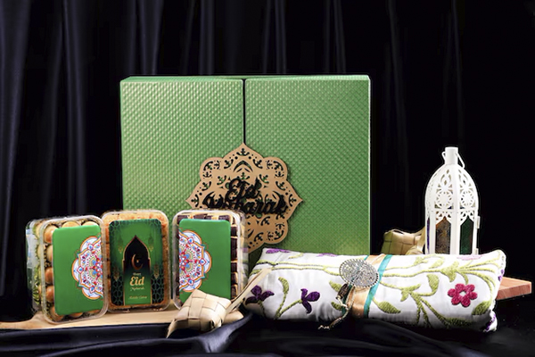 Read more about the article Bagi-Bagi Kebahagiaan! Ide Hampers Lebaran untuk Kolega, Keluarga, dan Pelanggan Setia